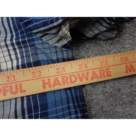 Filson Shirt Mens L Blue White Washed Feather Cloth Plaid Short Sleeve - Picture 10 of 13